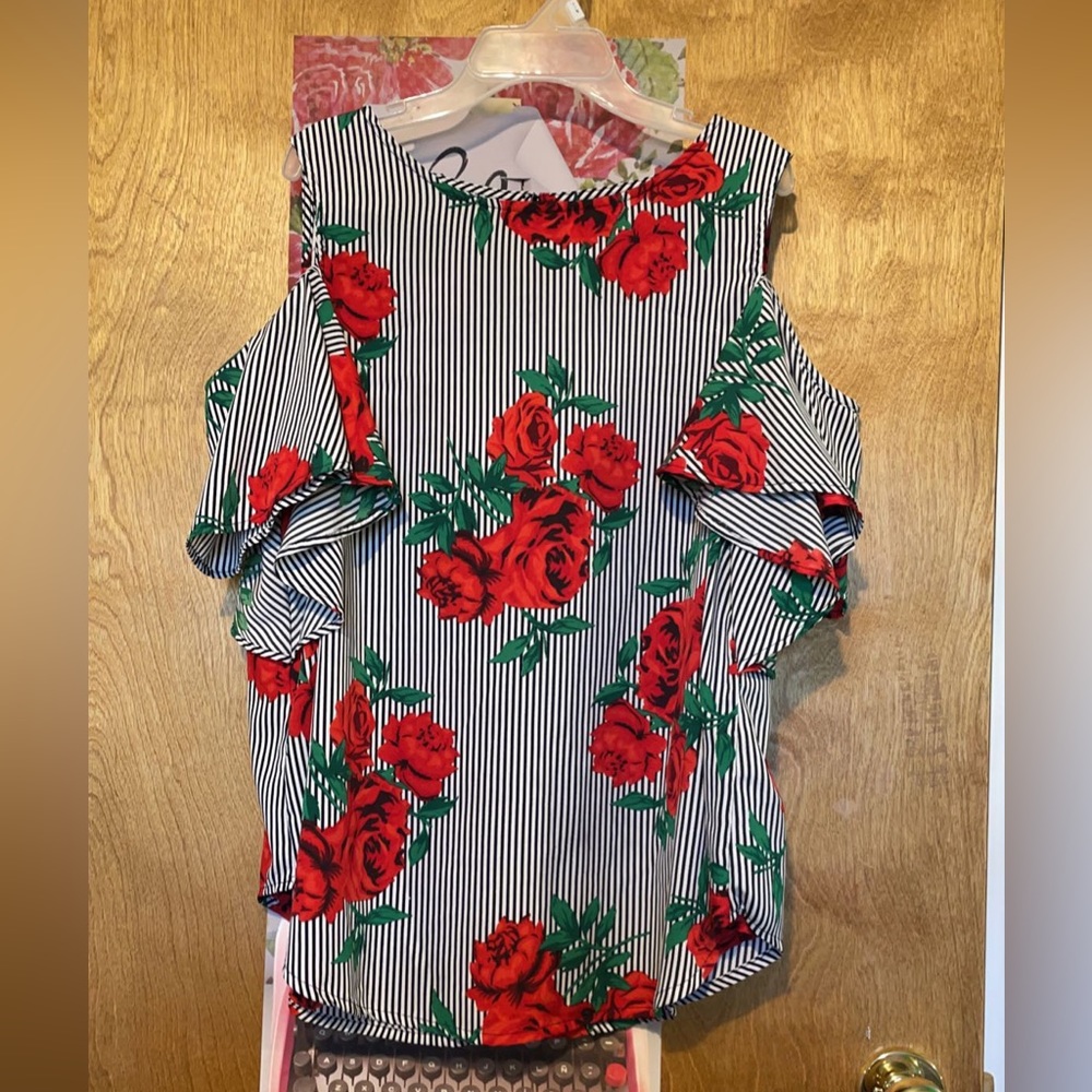 Black and White Striped Blouse with Rose accents Size 1X